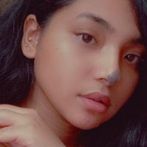 Meet your Posher, Anu